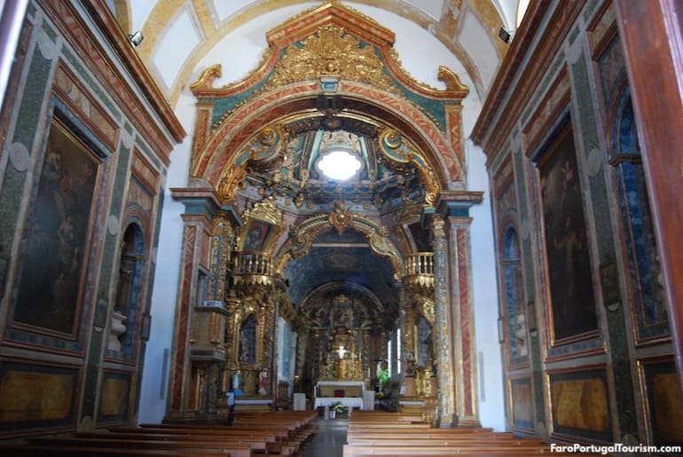 Inside St. Francis Church, Faro