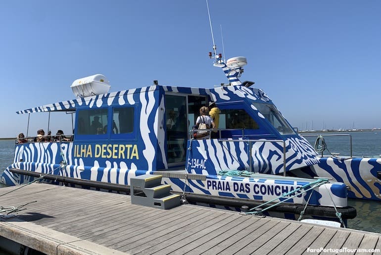Ferry para a Ilha Deserta, Faro