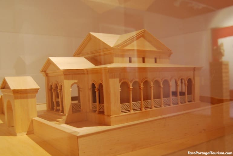Model of the Roman villa of Estoi